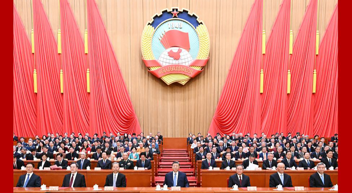 十四届全国人大四次会议在京闭幕